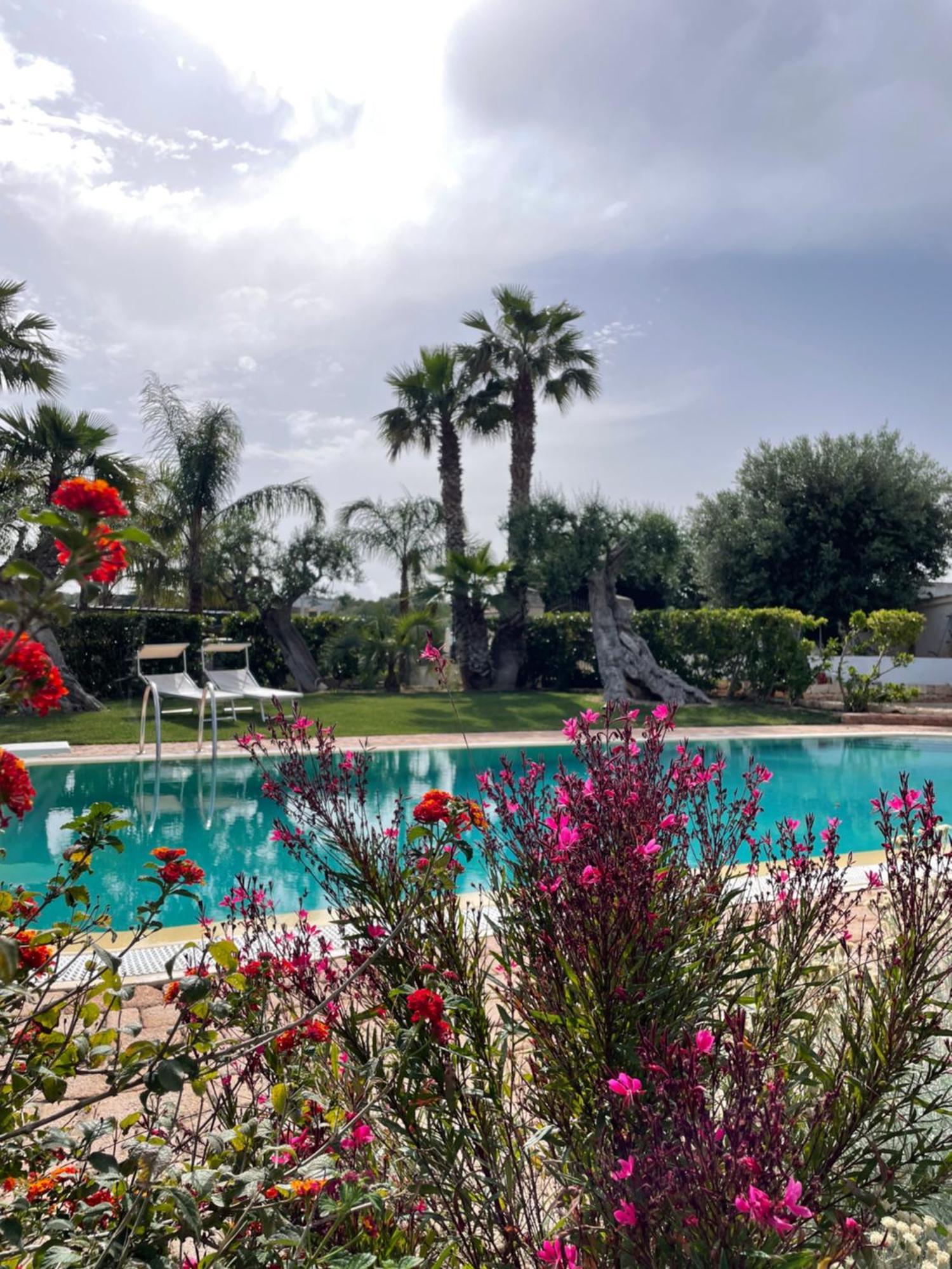 Alla Villa Di Angelo 莫诺波利 外观 照片